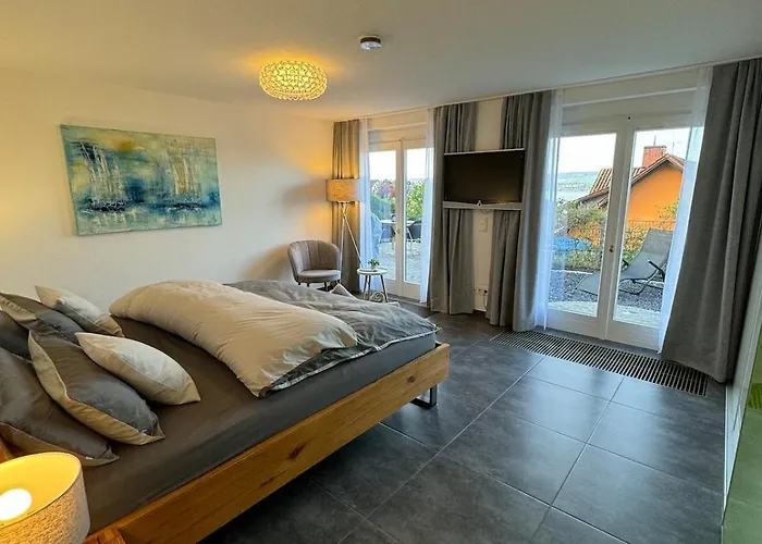 Am Hoehrenberg Apartment *